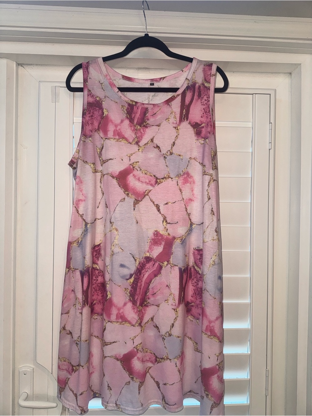 Sleeveless Pink Marble Print Shift Dress